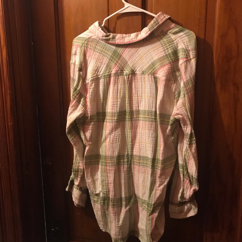 High-Low flannel - Picture 3 of 3